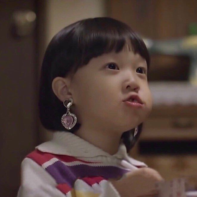 👑 0yaqi（进群享隐藏团 头像